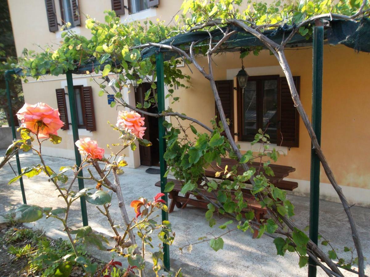 Hodak Apartment Нерезине Экстерьер фото
